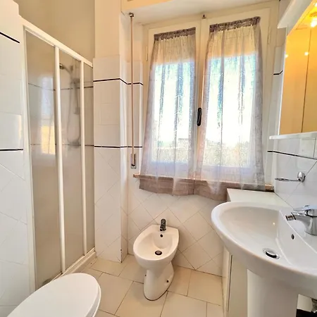 Azzurro Apartment *